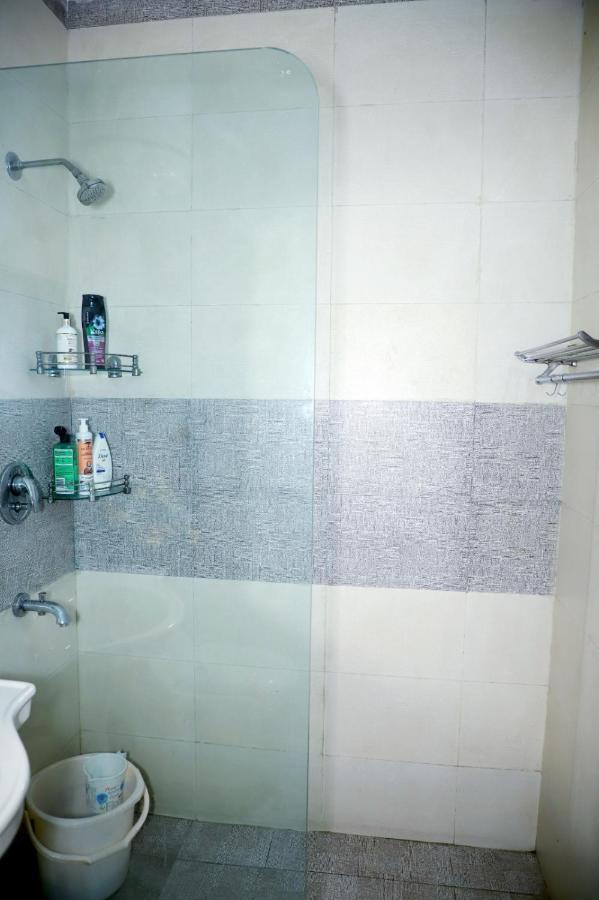 Divine India Service 2bhk 1a Saket New Delhi